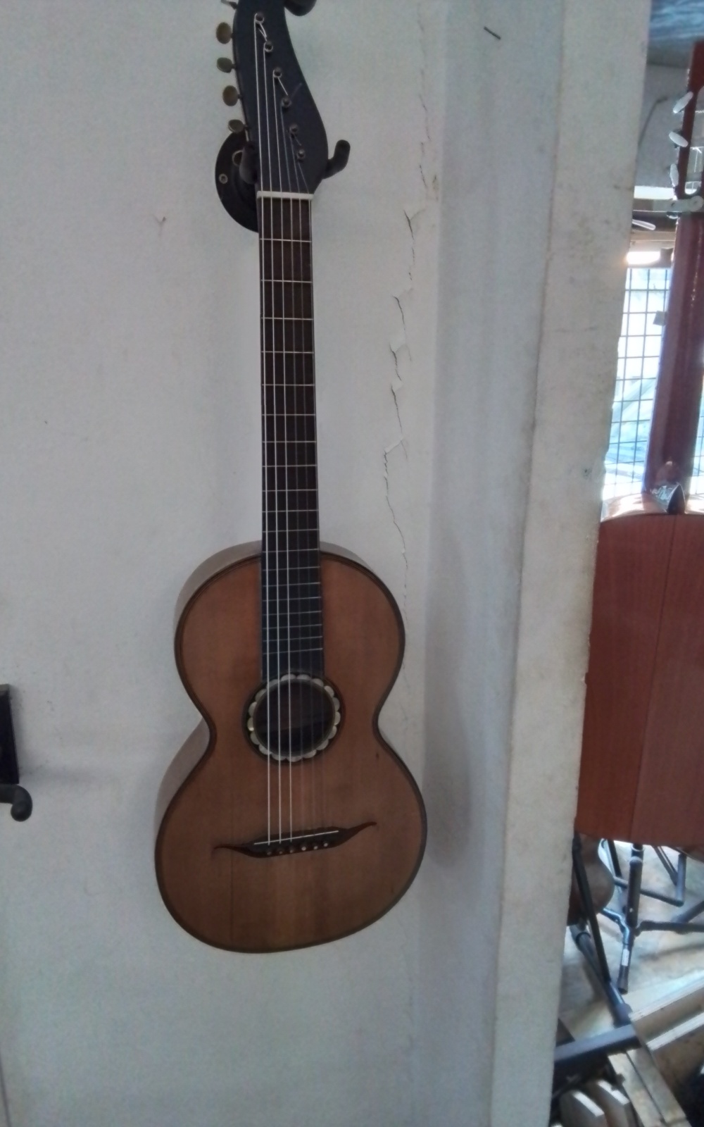 Parlorgitarre Bild