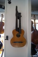 13 saitige Wiener Kontragitarre Bild