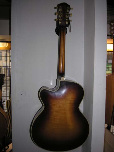 Höfner Jazzgitarre Bild