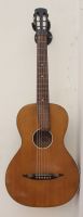 Wiener Konzertgitarre E. Trnka Bild